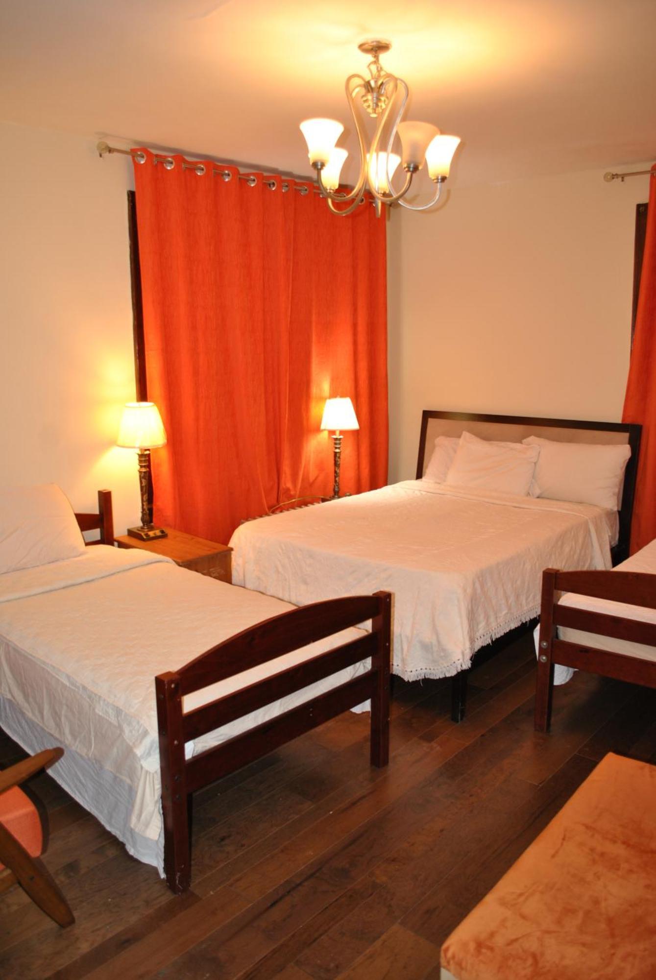 Family Guest House Newark Esterno foto