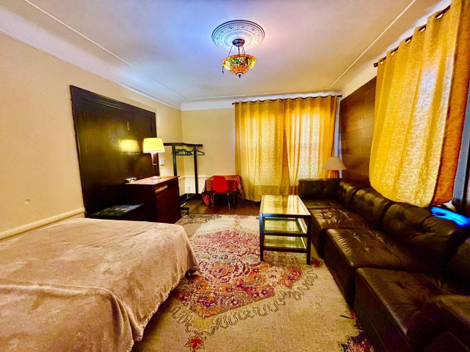 Family Guest House Newark Esterno foto